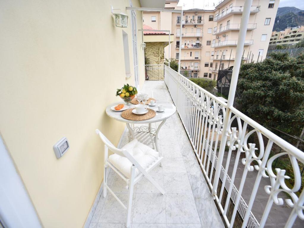Casa Di Josephine Leilighet Piano di Sorrento Eksteriør bilde